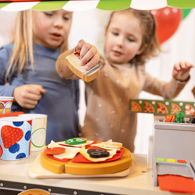 Centro de actividades de madera para pizza y comida de jugue