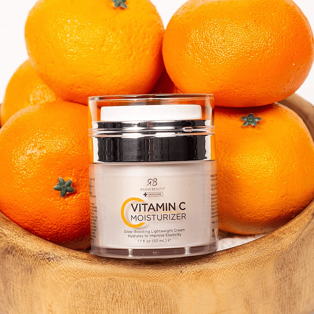 Crema hidratante con vitamina C que potencia el brillo, 1.7