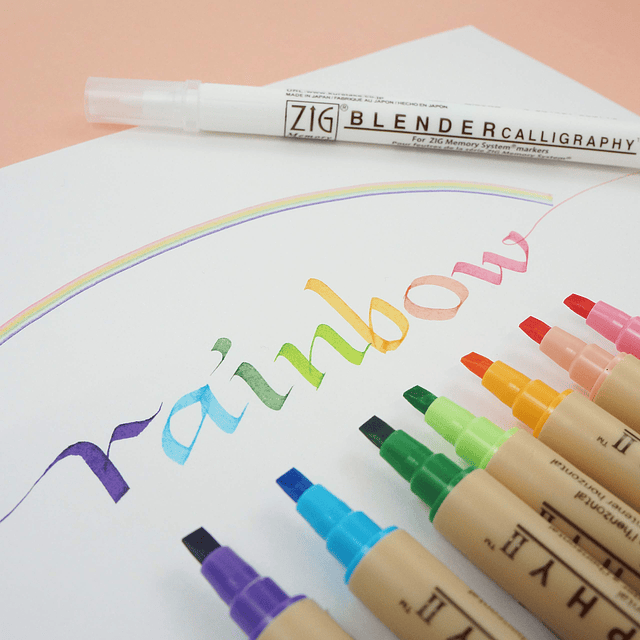 ZIG CALLIGRAPHY Bolígrafos, 7 colores y juego de licuadora,