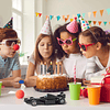 13 velas de cumpleaños temáticas de coches de carreras vela