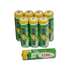 Paquete de 8 baterías recargables 1,2 V NiMH AA 1200 mAh par