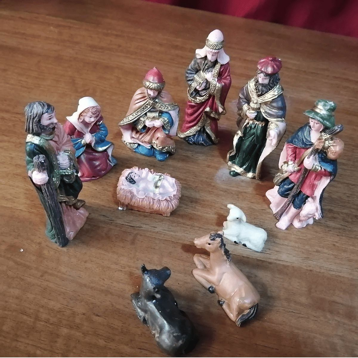 Pesebre Figuras De Resina 10 Figuras Navidad 4