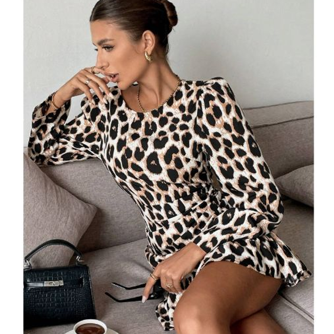 Vestido de moda mini de manga larga 2