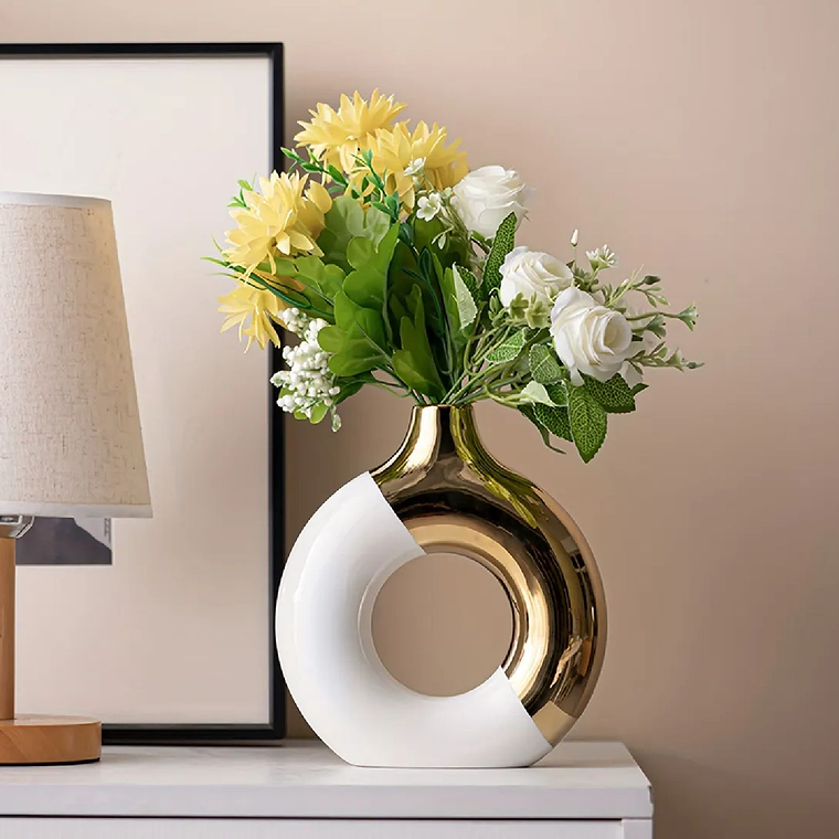 Adorno Jarron Dorado Elegante 2