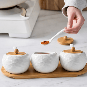Set de Condimenteros Minimalistas en Cerámica y Bambú