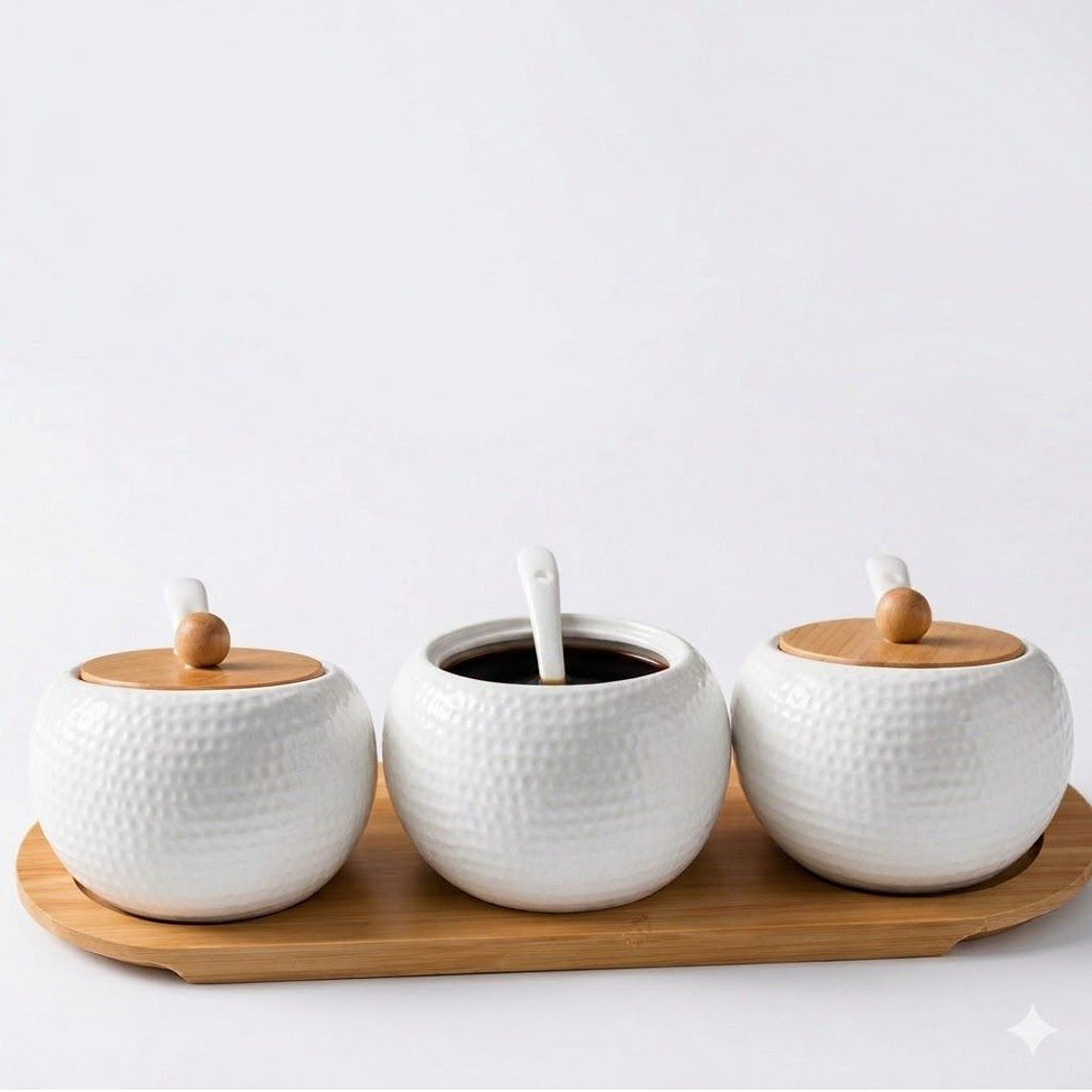 Set de Condimenteros Minimalistas en Cerámica y Bambú 2