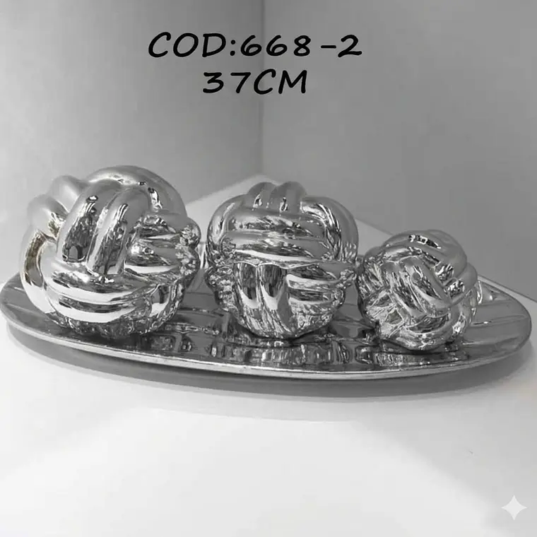 Centro de Mesa Silver Knot – Brillo Cromado y Diseño Contemporáneo 1