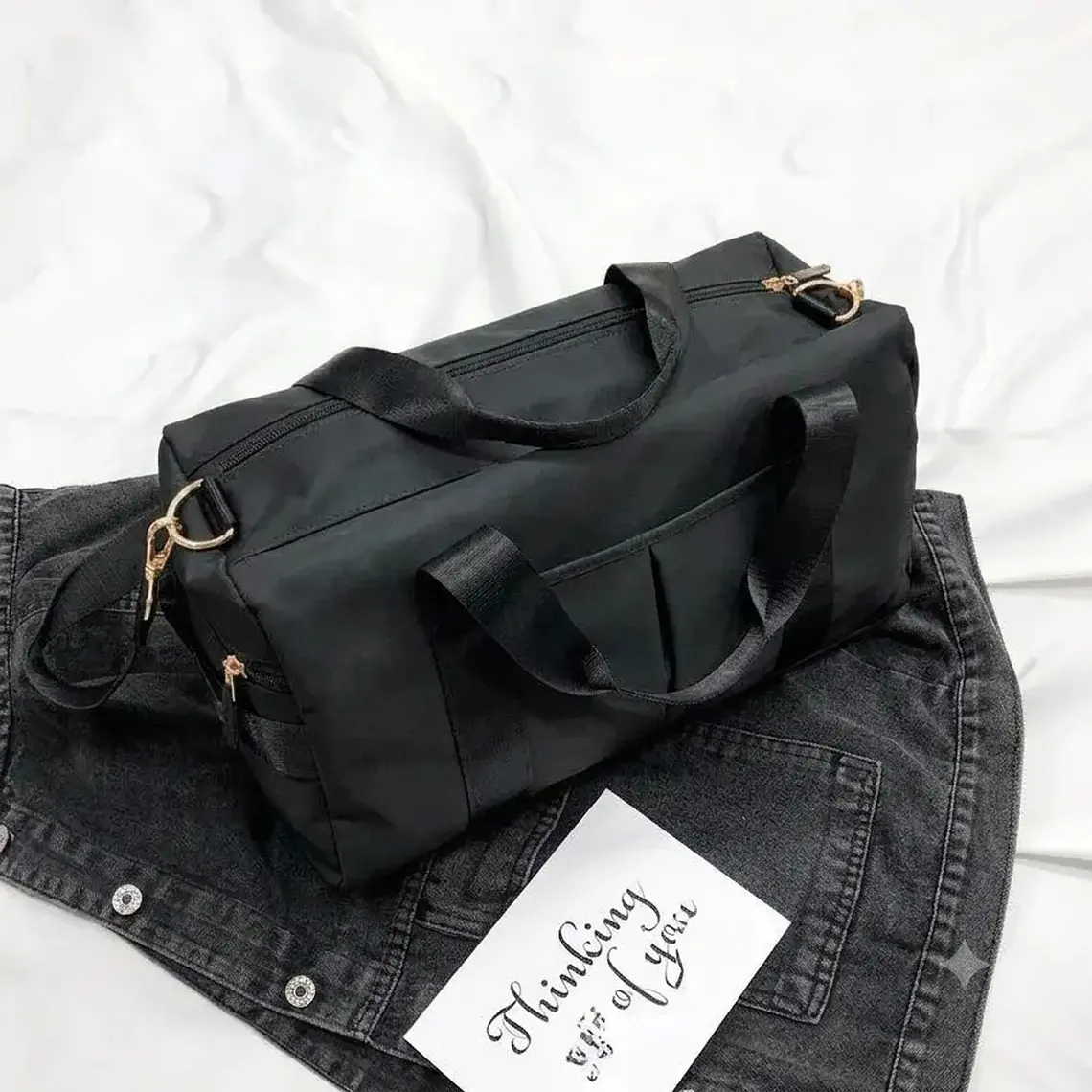 Bolso Deportivo viaje o gym Con Separación negro verde lila 2