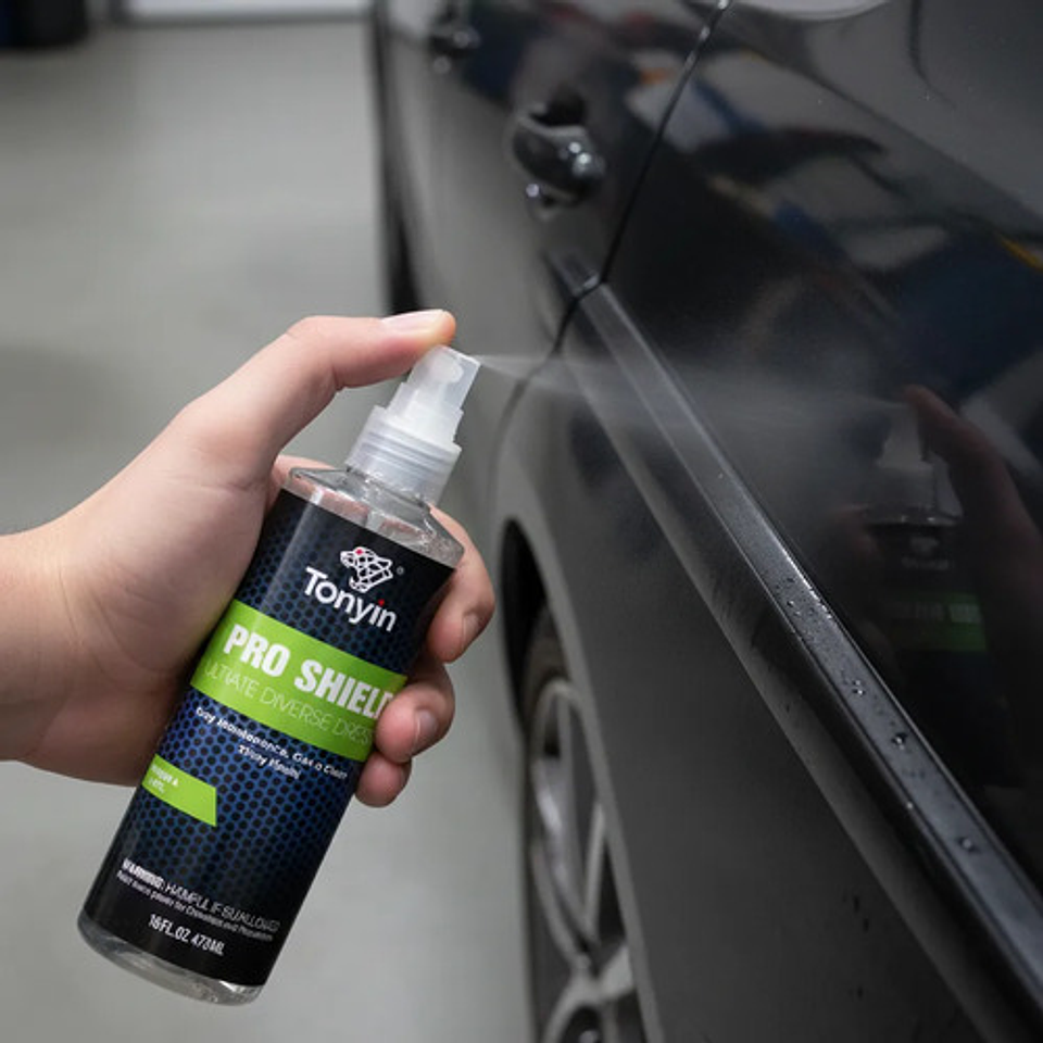 Acondicionador Plastico Auto Renovador Protector Tonyin 8