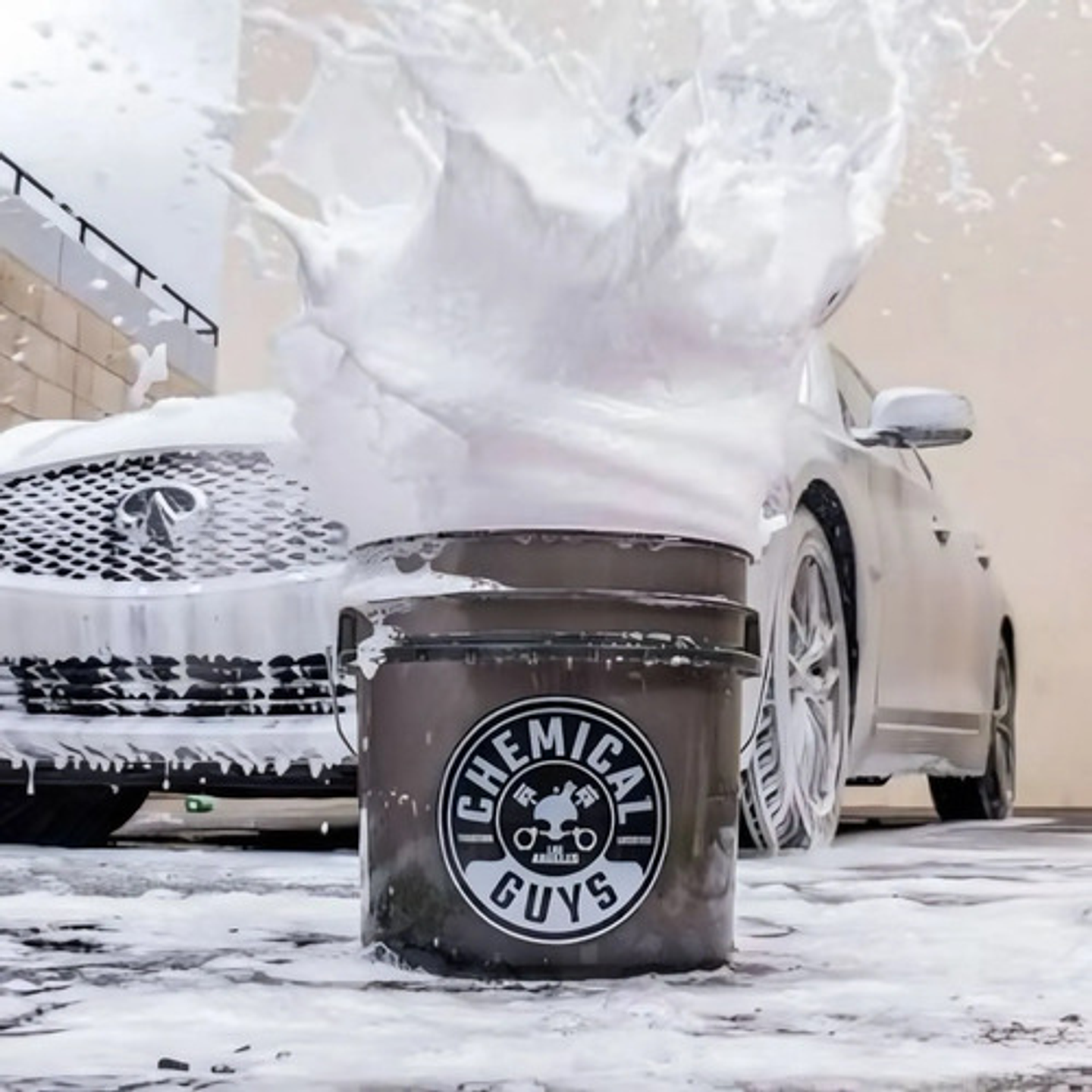 Balde Detailing Chemical Guys Con Tapa Para Auto Gris 2