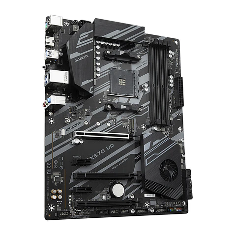 Placa Madre Gigabyte X570 UD (AM4, DDR4 2133/4000MHz, M.2, ATX)