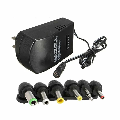 Cargador universal 12V (IRM-06039)