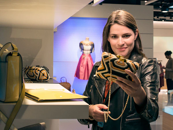 3 Tips for Store Lighting