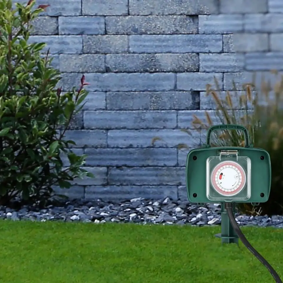 Garden 2-way stake socket with timer 3G1.5mm² X 3m IP44 V-TAC 4