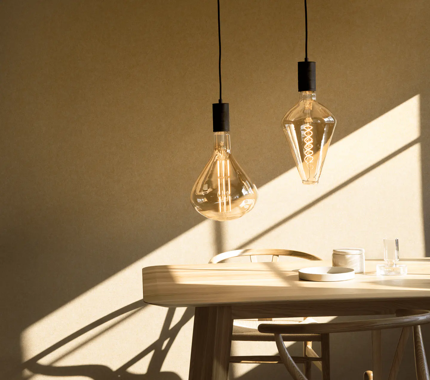 Lâmpada XXL Vienna Gold LED 6W E27 2200K Calex 3