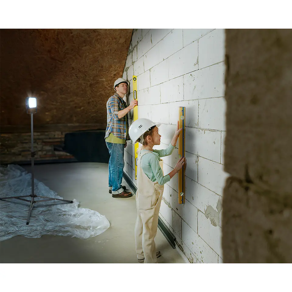Tripé LED Worklight Value Battery 1x20W 865 Ledvance 5