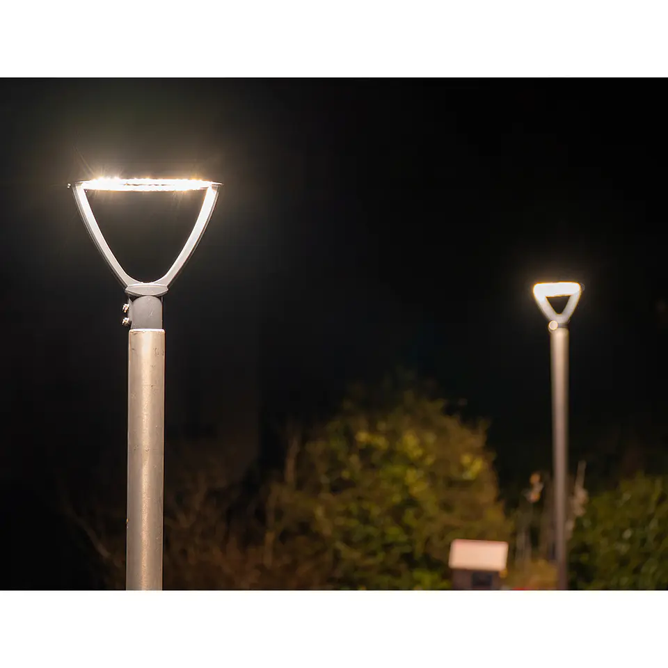 Luminária de Iluminação Pública URB LTRN V 59W SYM PS 822-827 IP66 Preto Ledvance 3