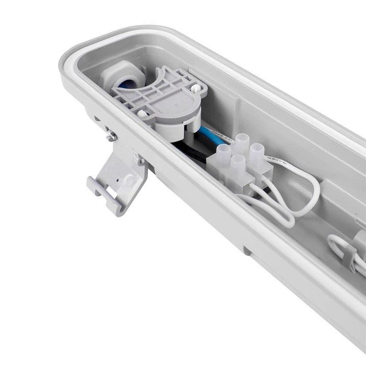 Pantalla Estanca, conexión de un solo lado con placa y clip de acero inoxidable de byWATT 8