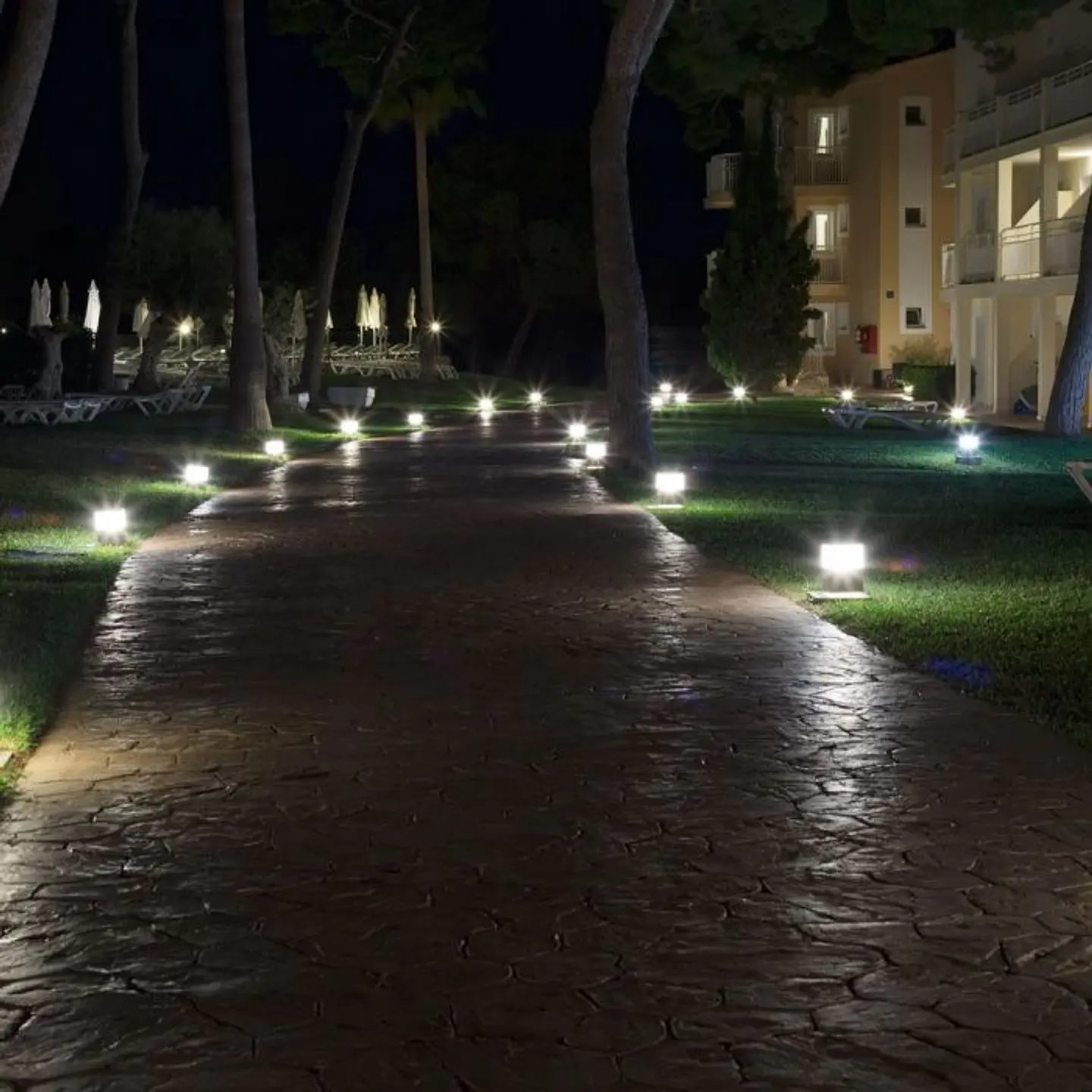 Baliza con bombilla LED 250mm 10W blanco V-TAC 6