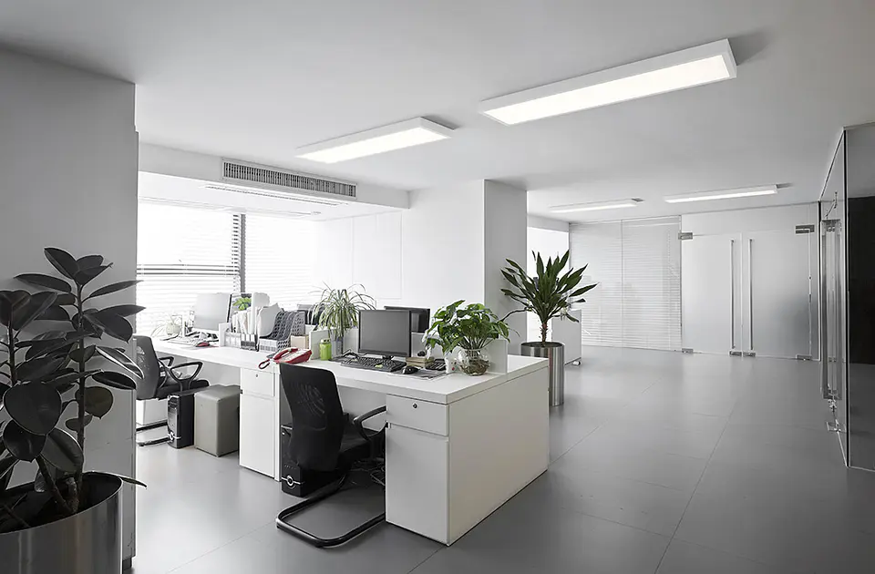 Painel LED saliente 1274 V 38W 930-940 ML 1200mm Ledvance 4