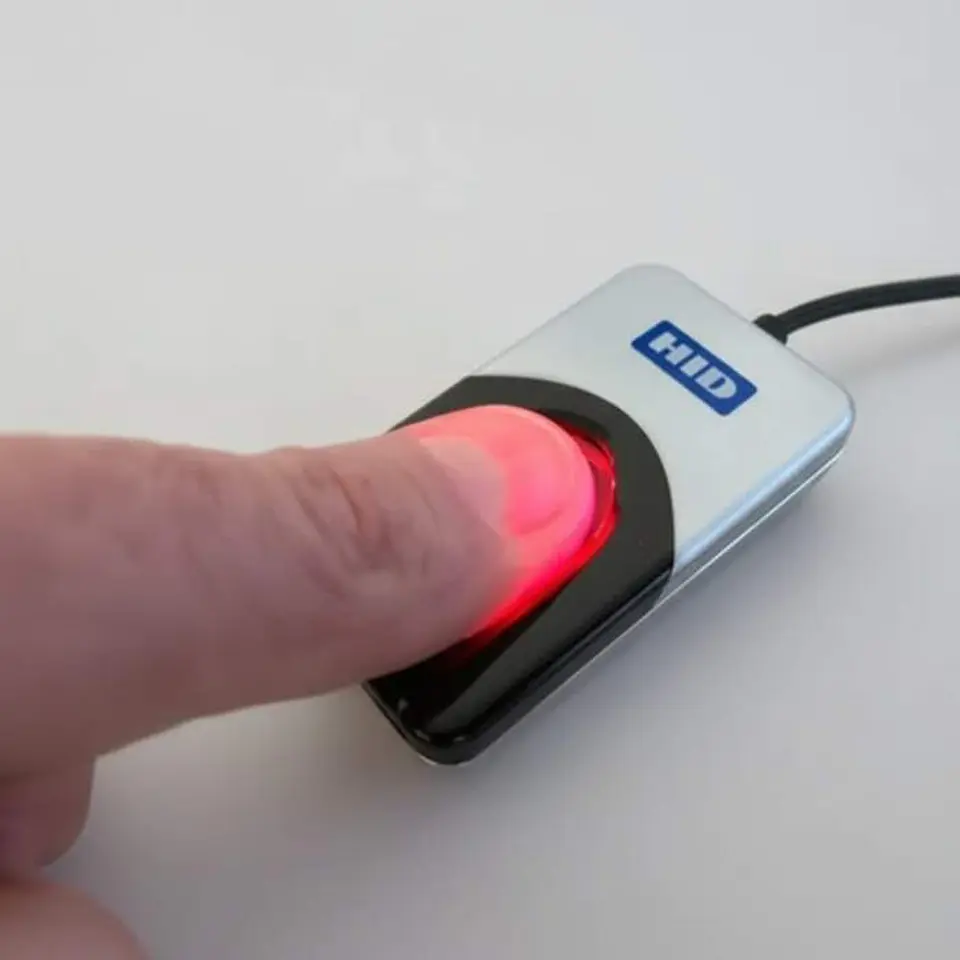 Lector de Huellas Dactilares HID Uareu 4500 | USB 2.0, LED Azul, Tecnología Óptica y Cifrado Biométrico 1
