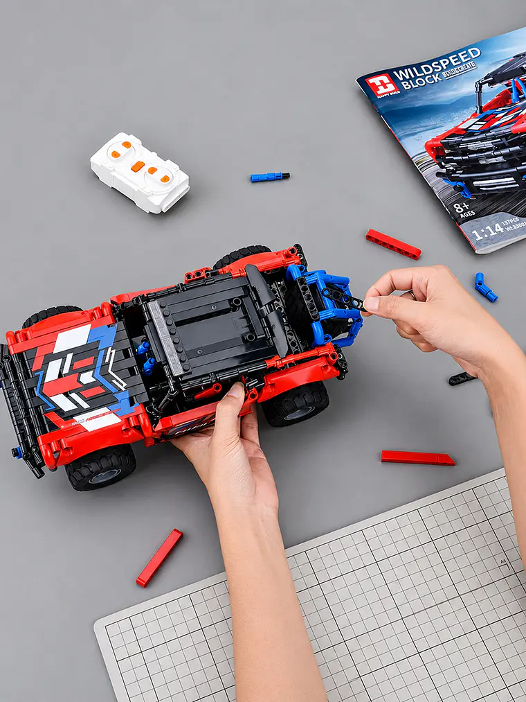 Off-Road Wildspeed Jeep / Escala 1:14 5
