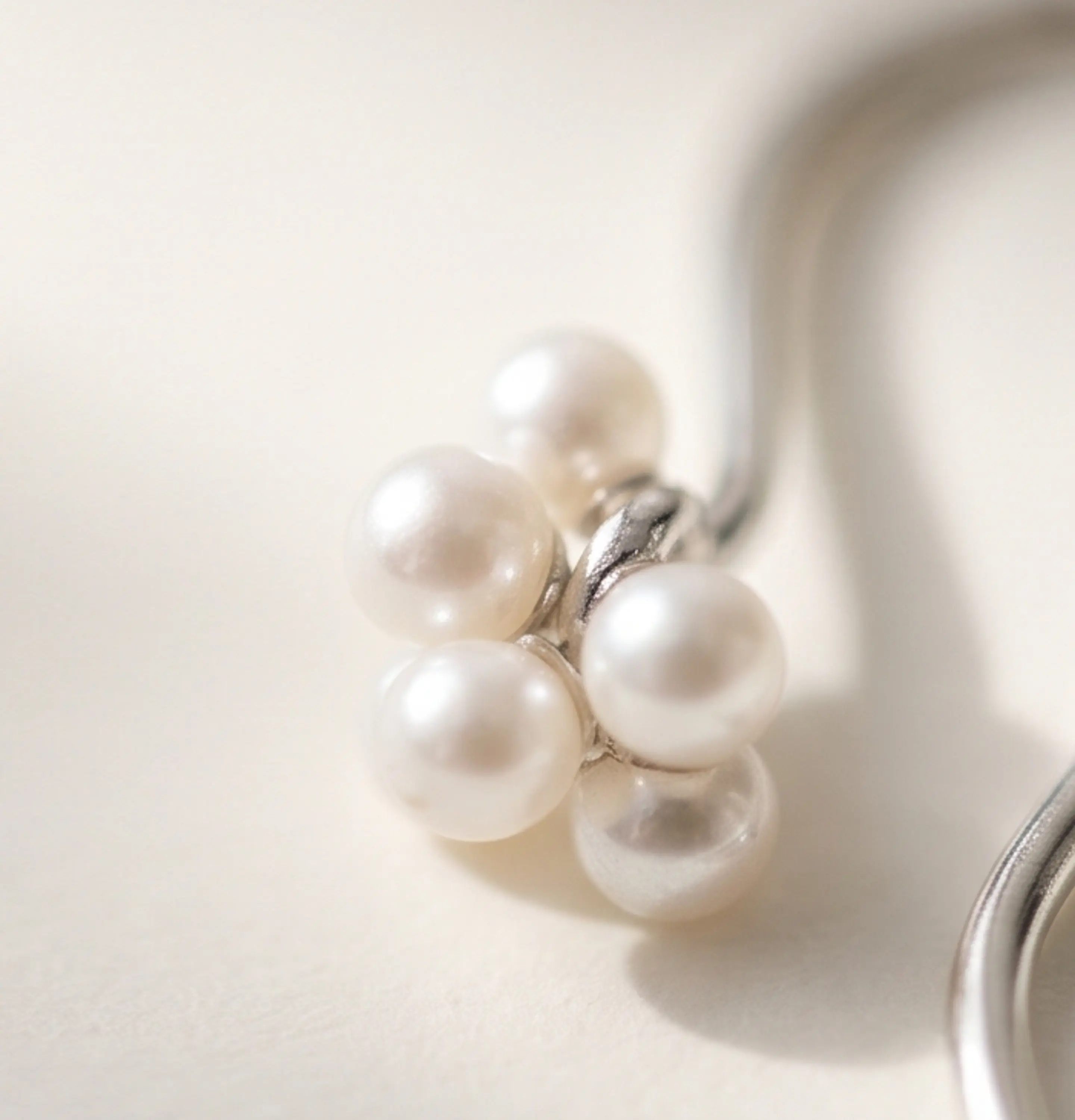 Minimal Bridal Earring 1 2