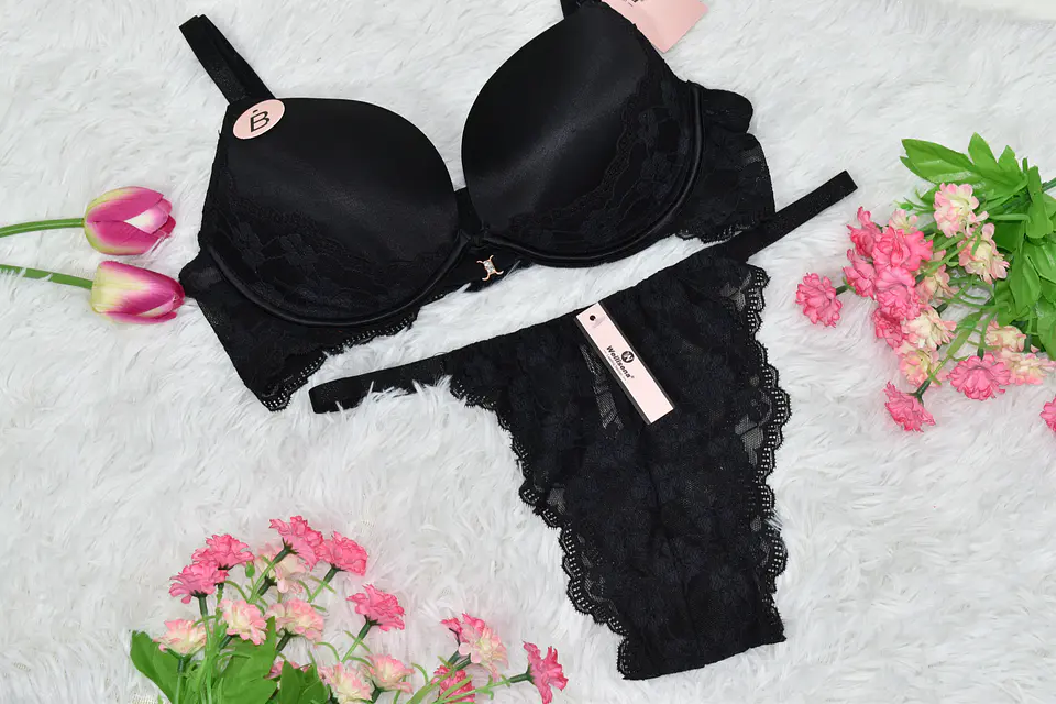 Conjunto de ropa interior con encaje Copa B 7