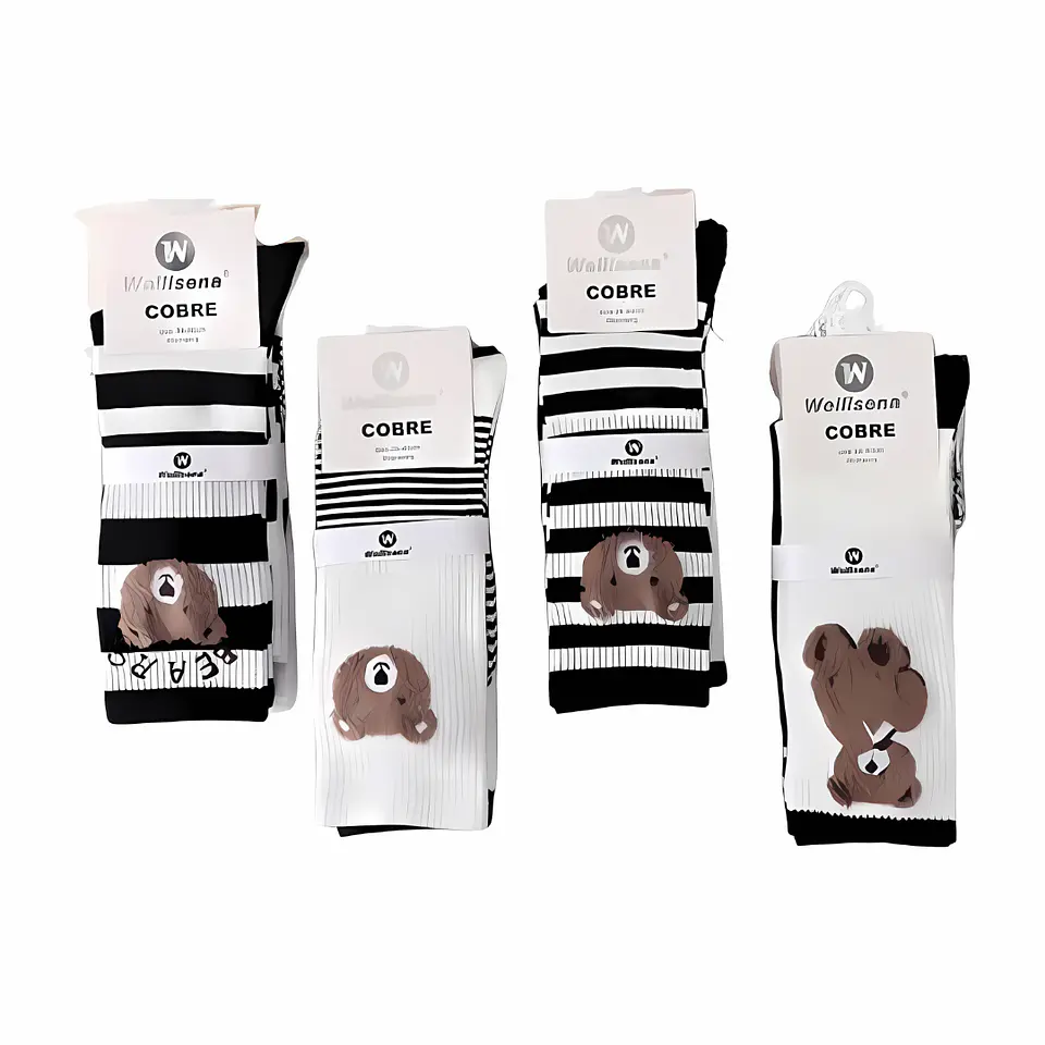 Docena de calcetines con diseño de oso  1