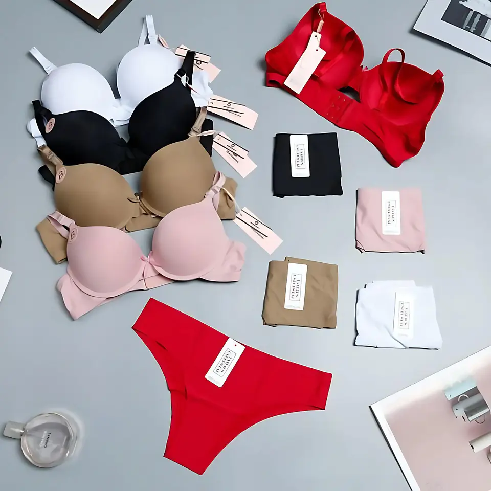 Conjunto de ropa interior Copa B con tela invisible  1