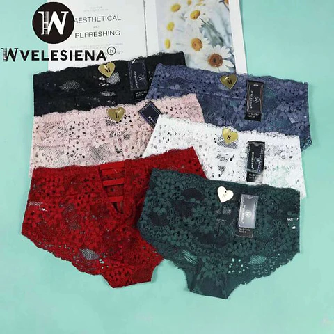 Calzón estilo cuadro con encaje 