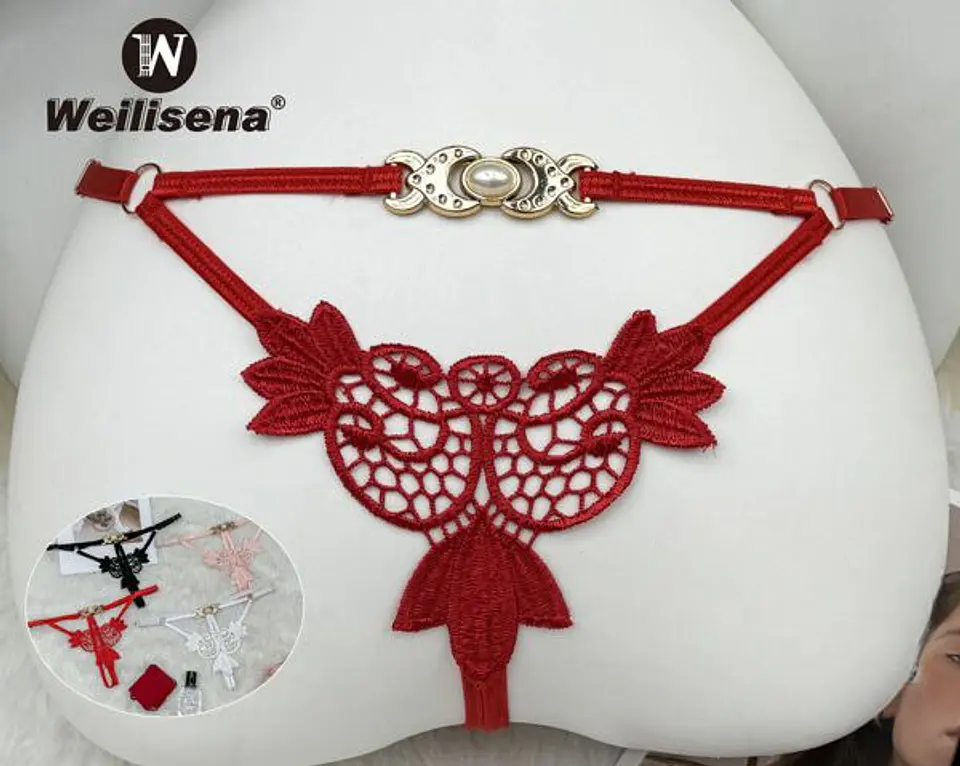 Colale de hilo con diseño de luna en el vientre con perla  1