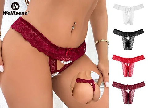 Colale con encaje y perlas 