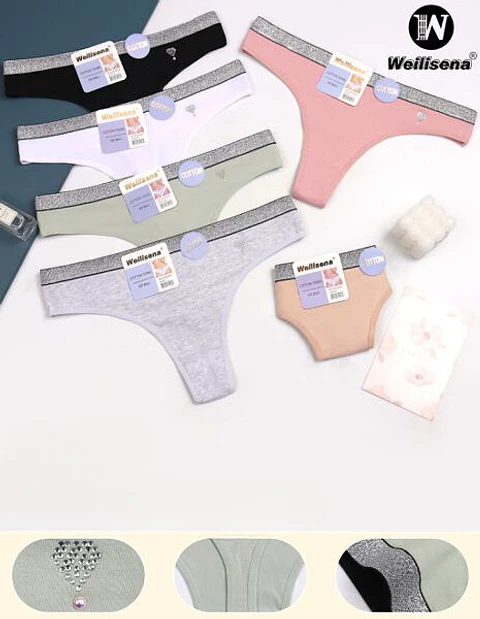 Colale con brillos en la pretina 