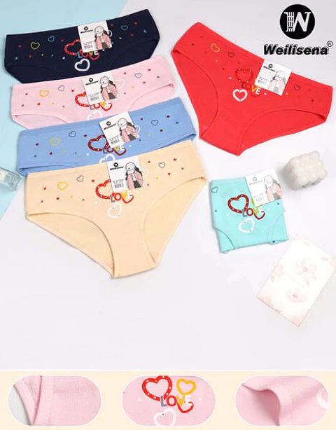 Calzón de niña con estampado 