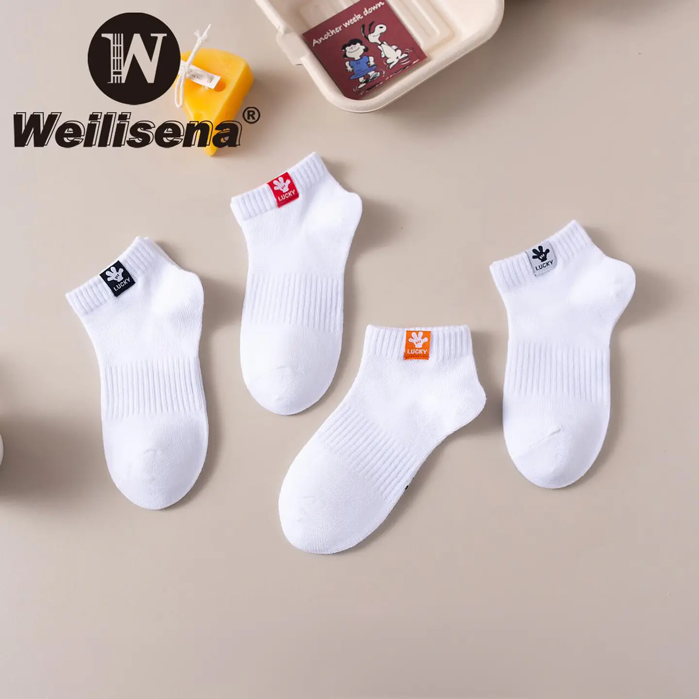 Docena de calcetines de niños  1