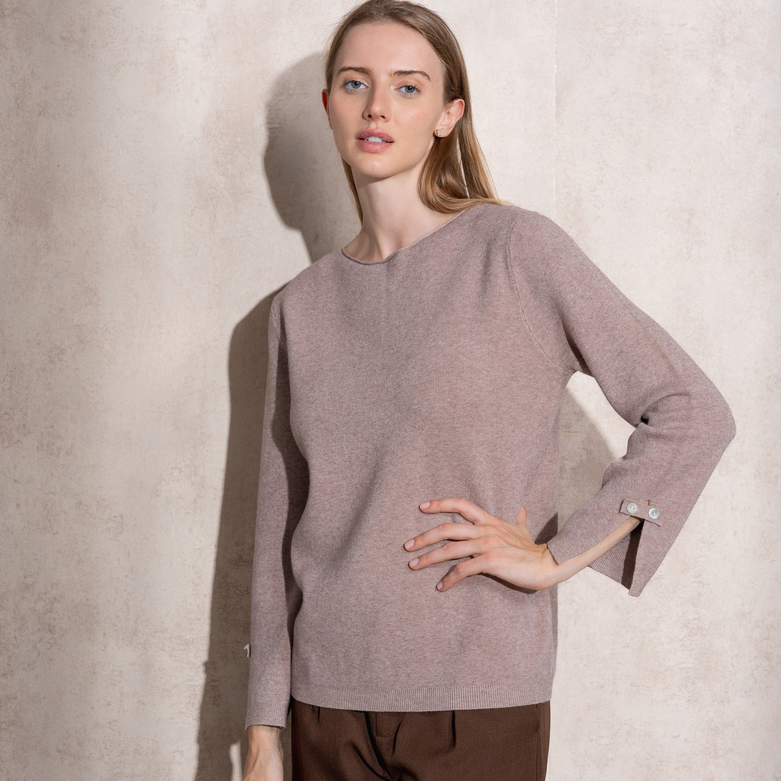 CAMISOLA DE MALHA COM PORMENOR NO PUNHO SMF JEANS 1