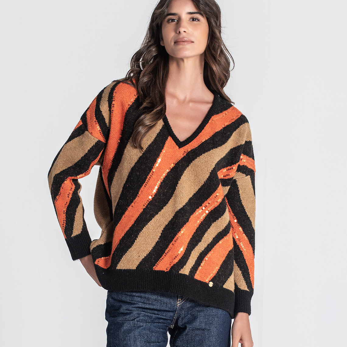CAMISOLA BEGE E LARANJA COM LANTEJOULAS RUGA 1