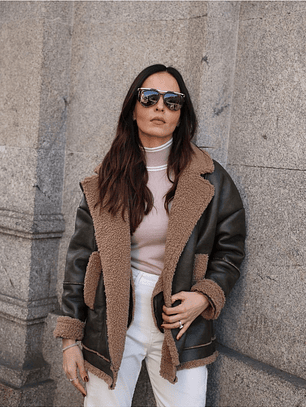 CAMISOLA BORDEAUX DE GOLA ALTA SCRIPTA