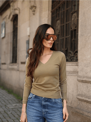 CAMISOLA DE MALHA BORDEAUX COM DECOTE EM V SCRIPTA