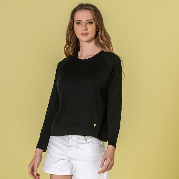 CAMISOLA BÁSICA EM PRETO DA RUGA 2