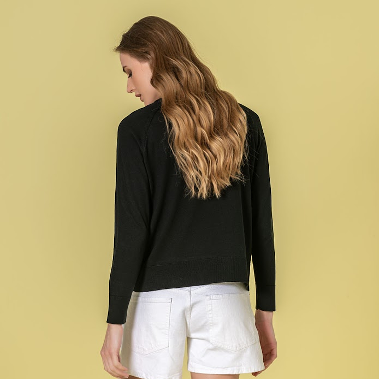 CAMISOLA BÁSICA EM PRETO DA RUGA 3