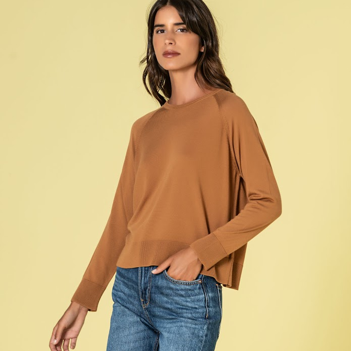 CAMISOLA BÁSICA EM CARAMELO DA RUGA 1