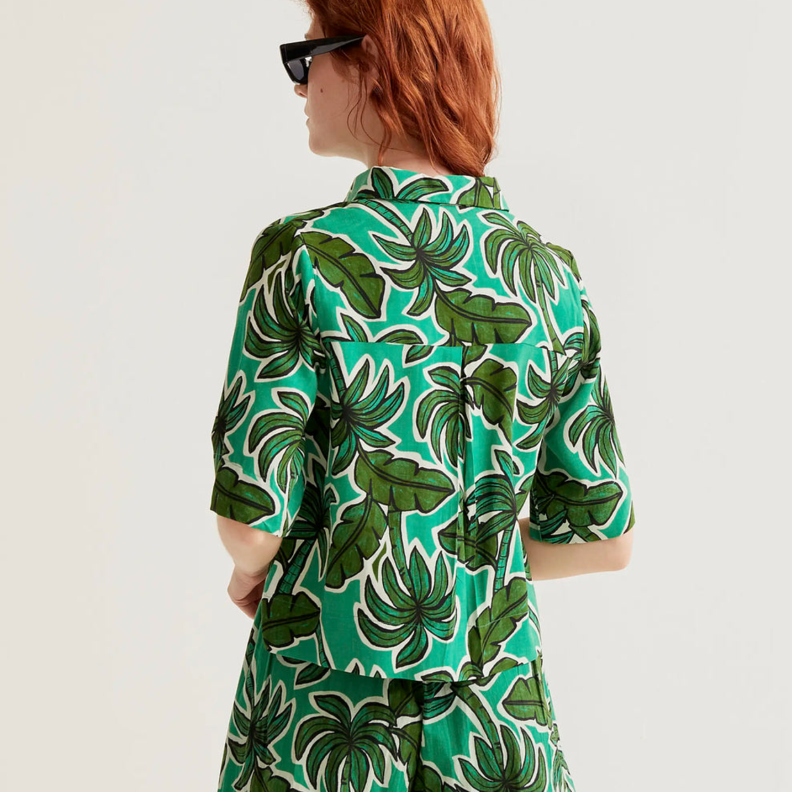 CAMISA TROPICALO COMPANIA FANTÁSTICA  2