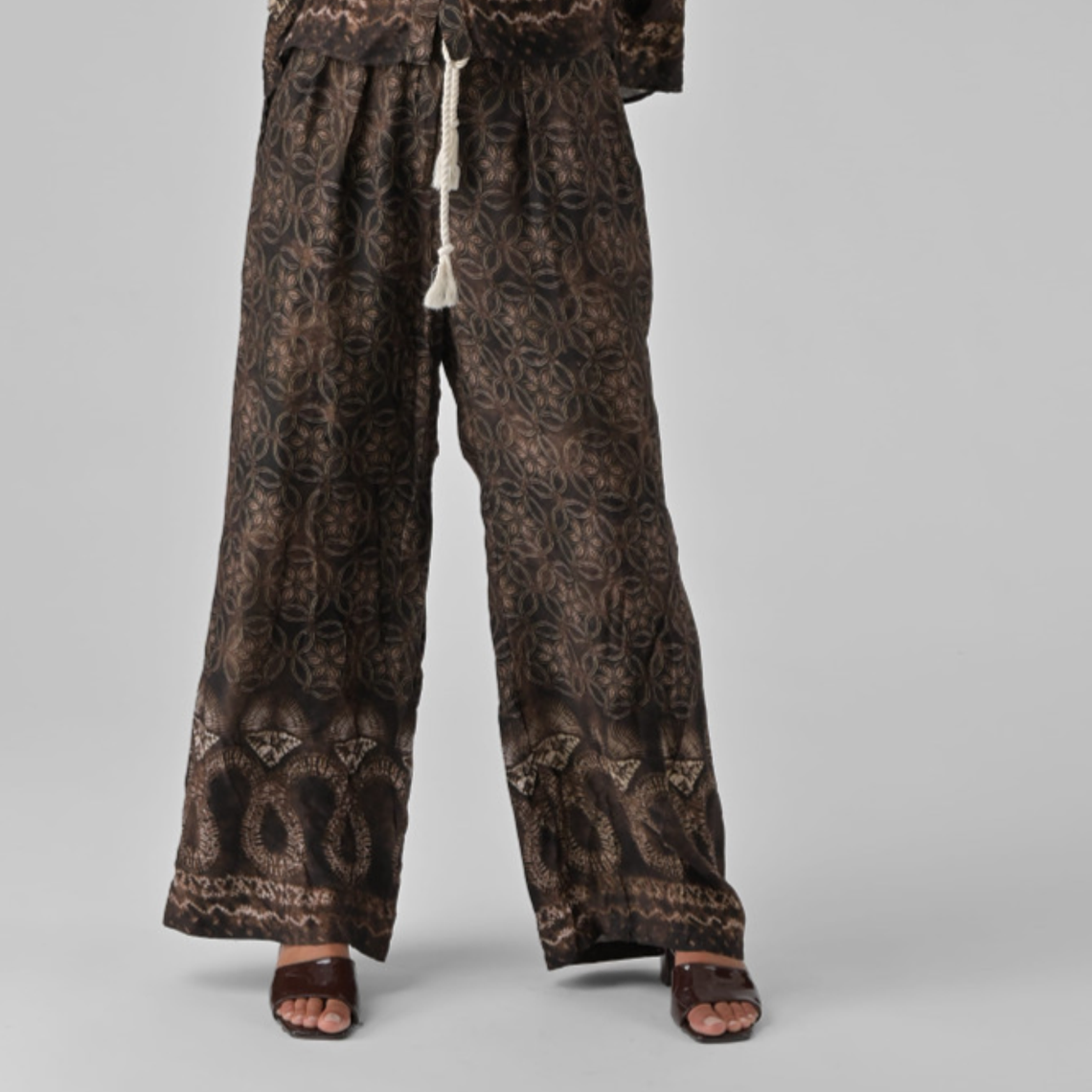 CALÇAS CAMILLE ORFEU PARIS 1