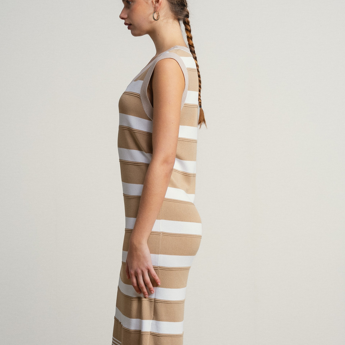 VESTIDO MALHA BEGE SMF JEANS 2