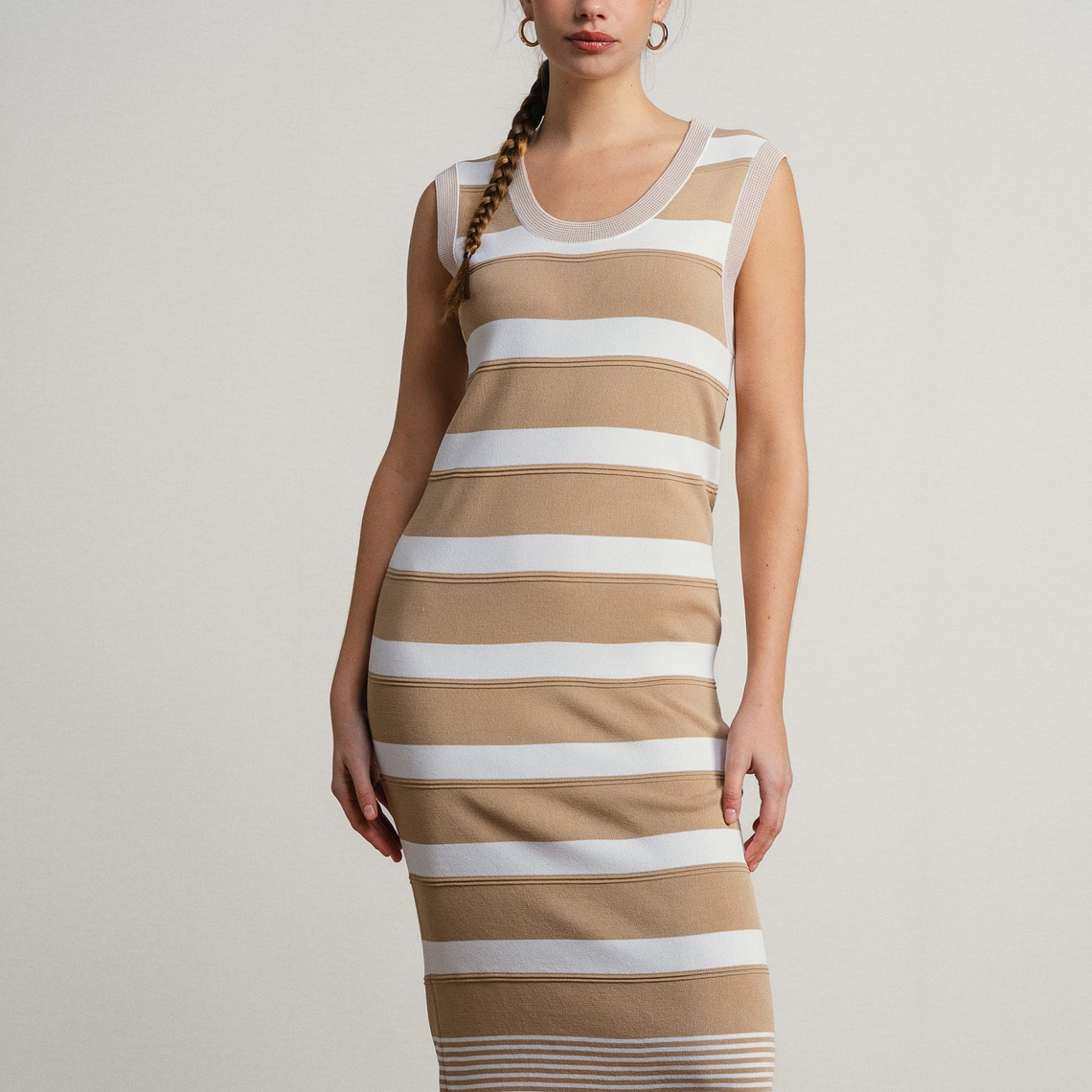 VESTIDO MALHA BEGE SMF JEANS 3