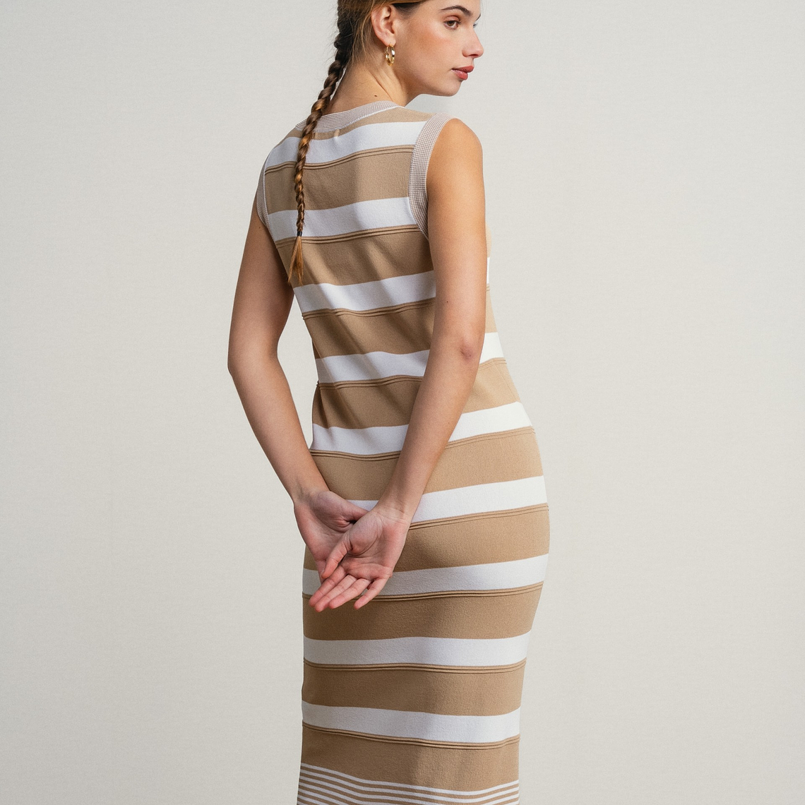 VESTIDO MALHA BEGE SMF JEANS 4