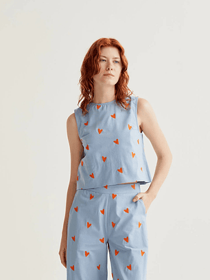 TOP AZUL COM CORAÇÕES BORDADOS COMPAÑIA FANTASTICA 