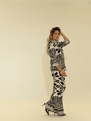 CALÇA FLUÍDA ESTAMPADA SCRIPTA